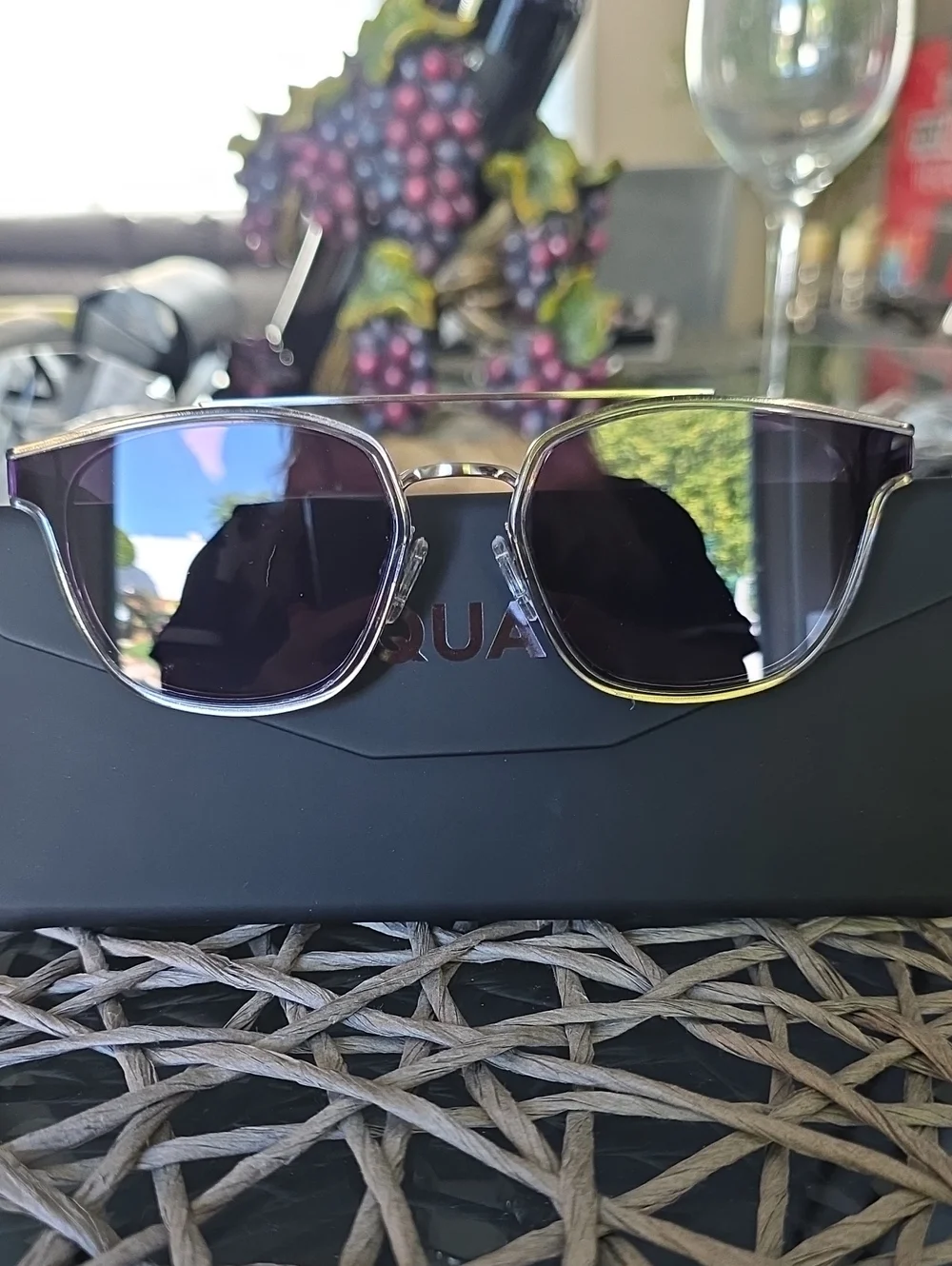 Quay Getaway Australia Silver Metal Frame Sunglasses